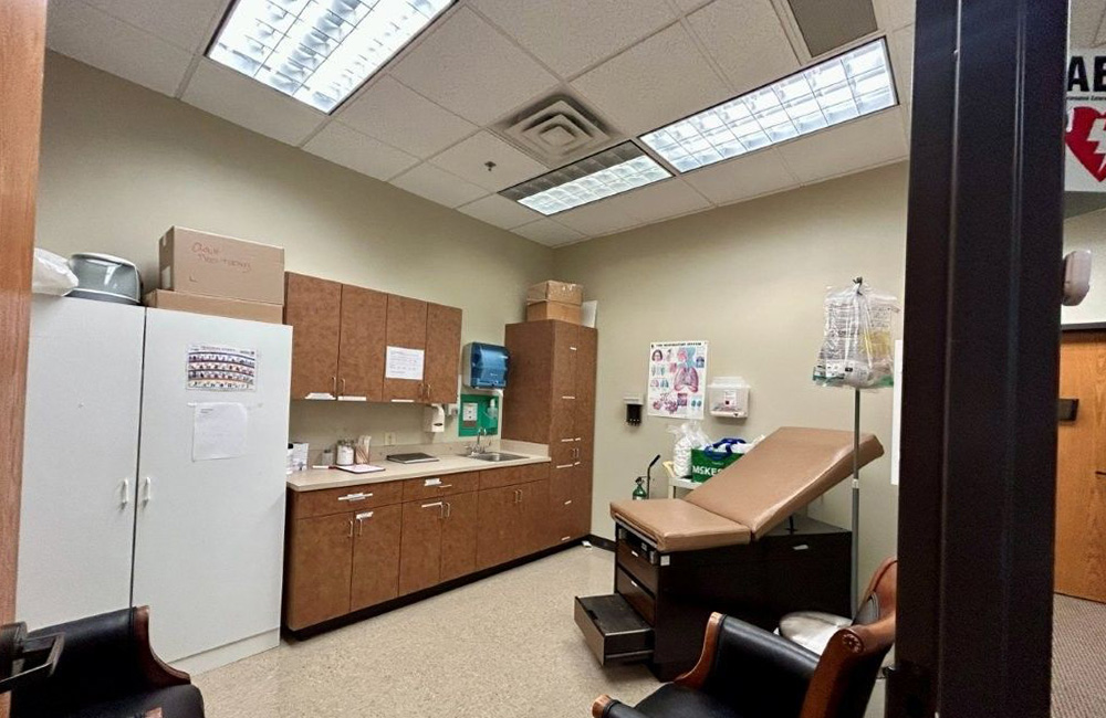 Olympia Professional Building - Medical office