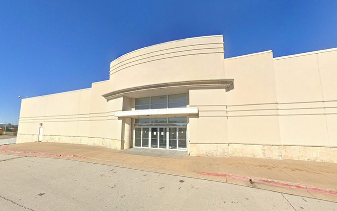 Legacy successfully leased the former Sears building at 1901 S Yale Avenue on behalf of their client, Omega Properties, Inc.