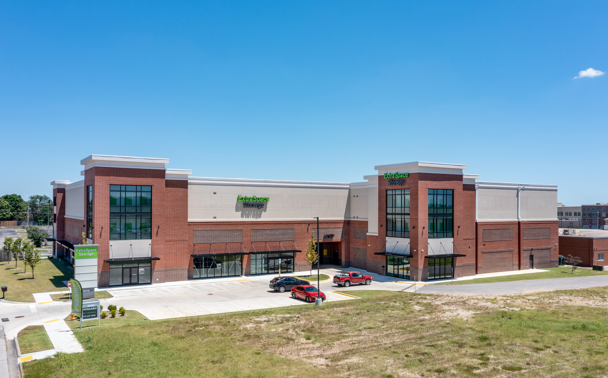 8316 E 102nd St. Tulsa, OK 74133